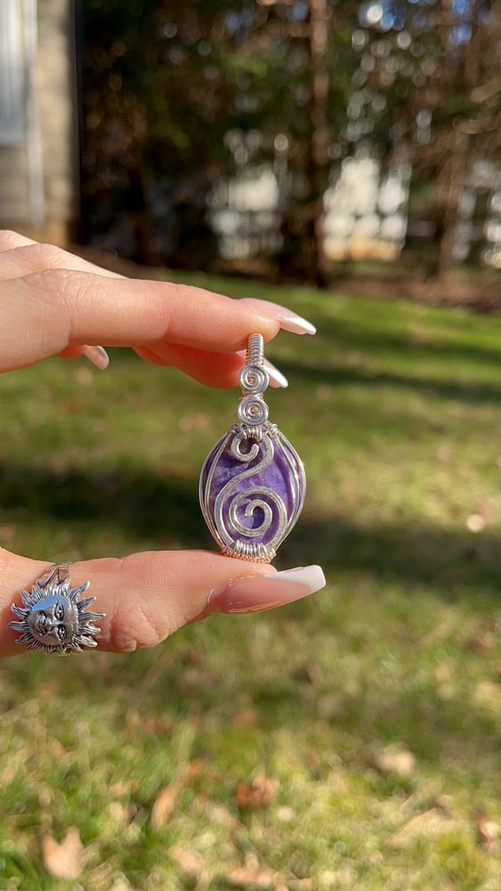Image of Charoite (Silver Wire) 