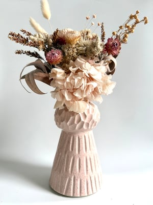 Image of Pink vase 5