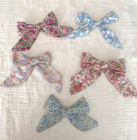 Image 2 of Liberty Bow Clip