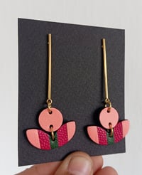 Image 4 of Boucles d'oreilles "Léna" en cuir upcyclé 