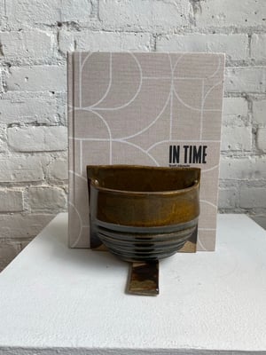 Sam Hewitt / Bookends Amber Celedon / Black Underglaze