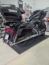 Image 6 of HD CVO Saddlebag Graphic