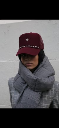 Image 2 of STAR STATUS TRUCKER