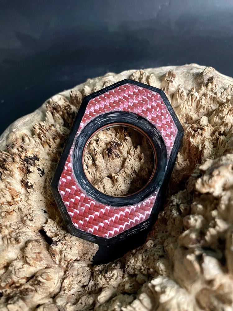 Image of @Kaoticartworks Resin & Carbon Fiber GLOW Worry Stone