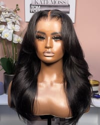 Image 1 of 18 Inch Straight Lace Frontal Wig - Ready To Wear 