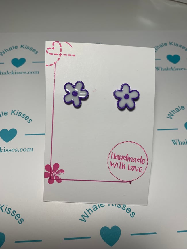 Cartoonish flower earrings