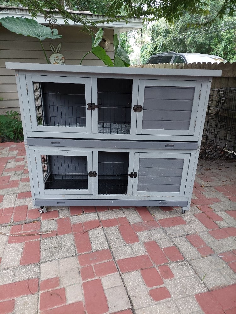 Image of HUTCH 2 STORY