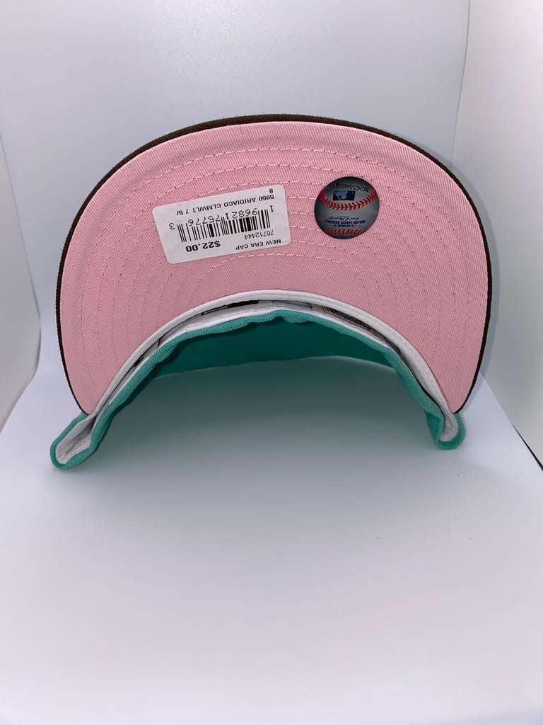 Arizona Diamond Backs Just Caps 8 (script) NewEraCap 7 5/8 Image 2