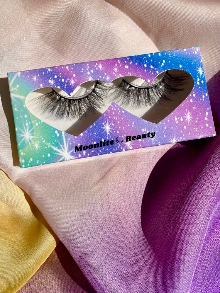 Image of Sakura Lashes