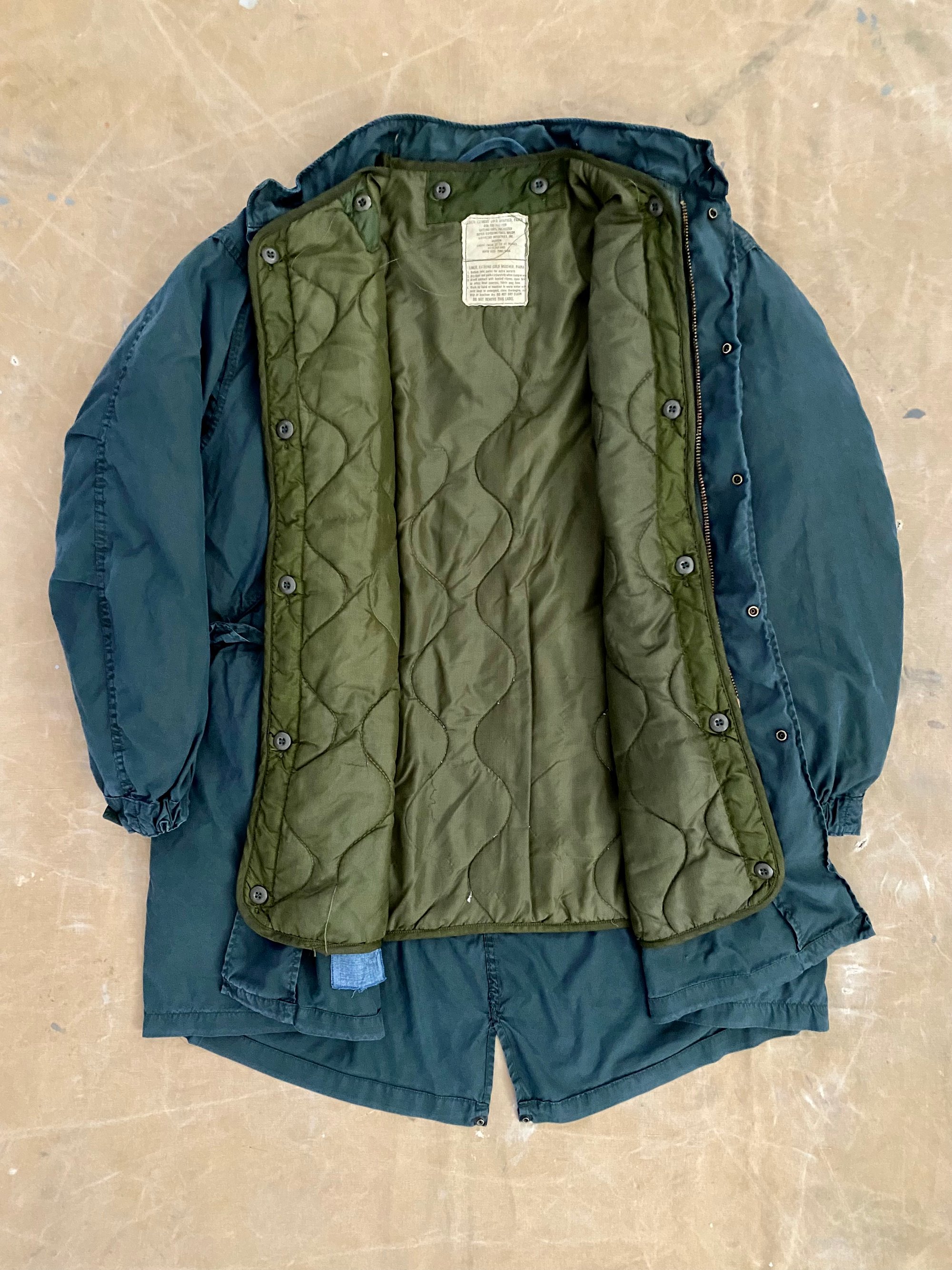 70s INDIGO DYED M-65 FISHTAIL PARKA | Giurz Bazaar 70s INDIGO DYED M-65 FISHTAIL PARKA | Giurz Bazaar