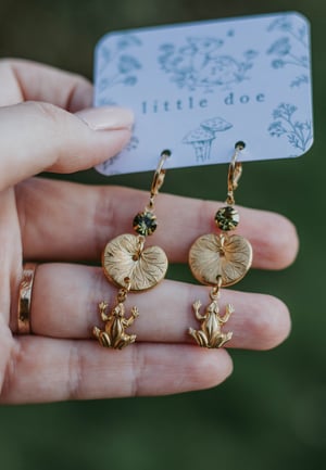 Image of Froggy Pond Earrings