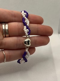 Purple & White Pearl Beaded Bracelet