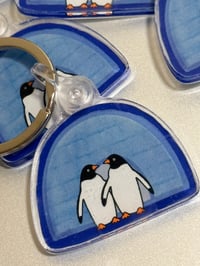 Image 3 of (Keychain) Penguin couple