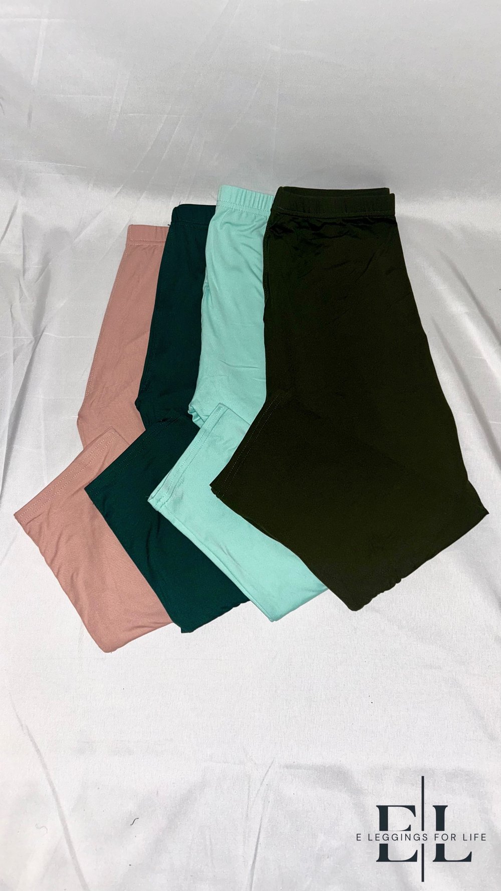 Image of Smooth Basic Solid Capris