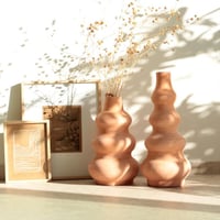 Image 2 of Vase Vague