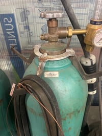 Image 4 of welding gas bottle holder