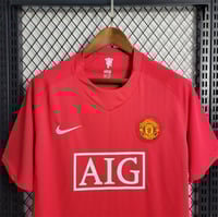 Image 8 of Manchester United Retro 07/08 Home Jersey