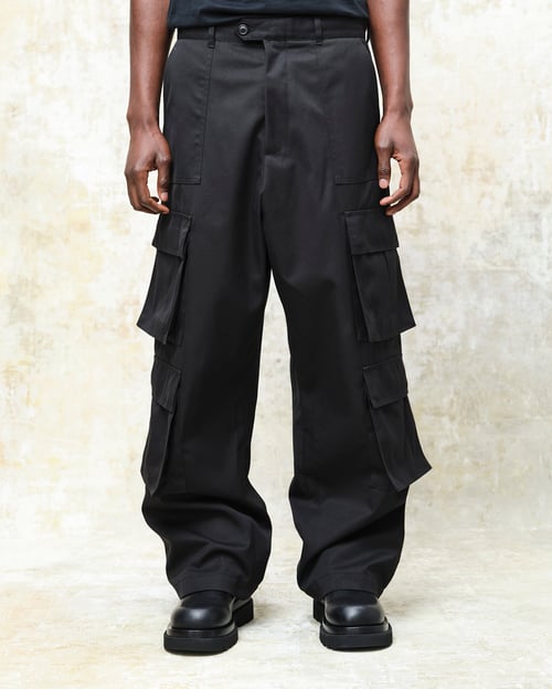 Image of Black Cotton Gabardine Wide Leg Cargo Pants