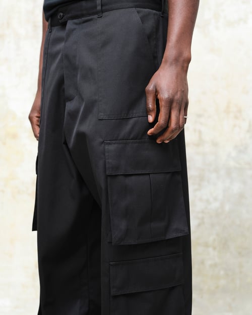 Image of Black Cotton Gabardine Wide Leg Cargo Pants