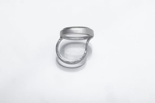 Image of "Breeze" silver ring with topaz  · αὔρα ·