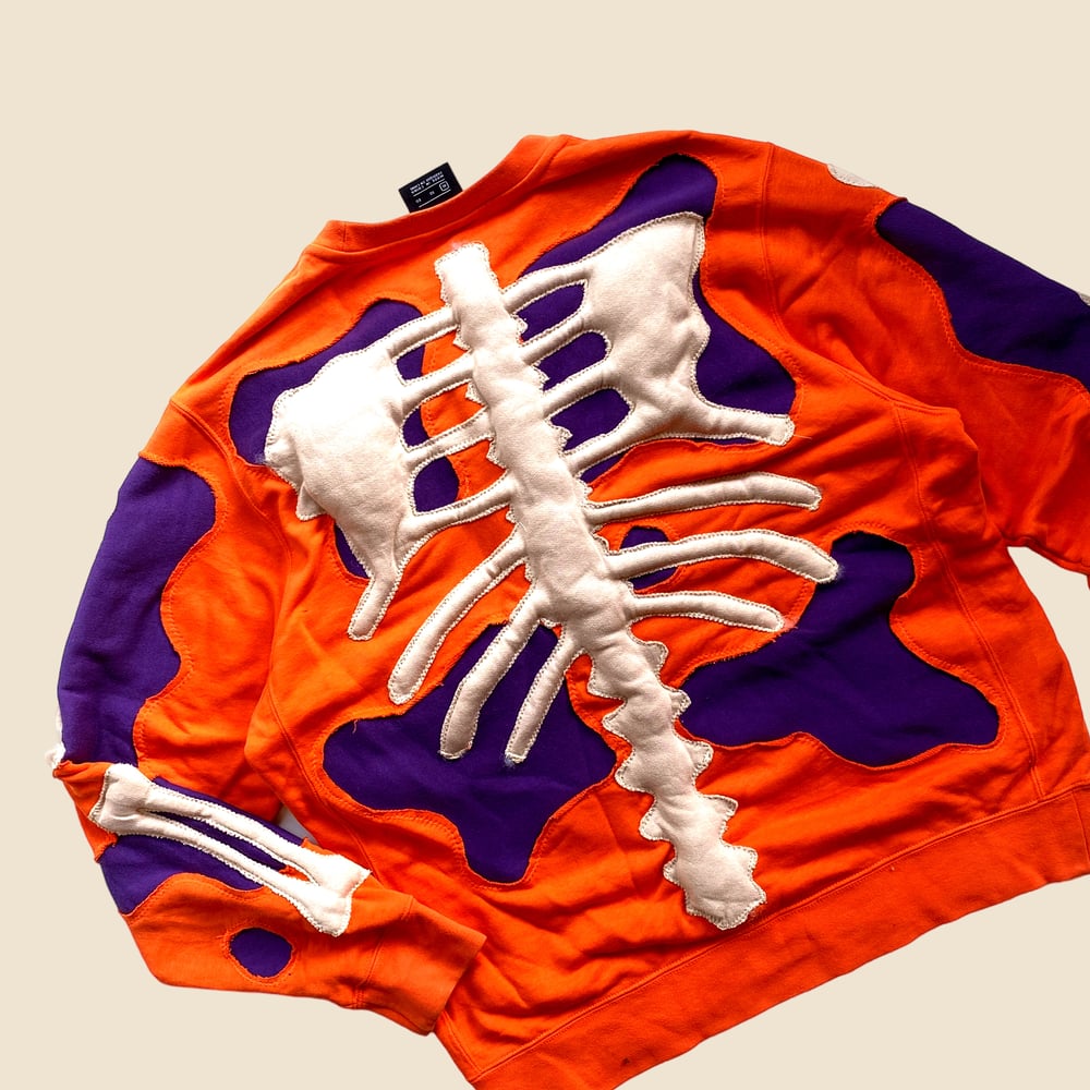 REWORKED NIKE 3D PUFF SKELETON ORANGE SWEATSHIRT SIZE M