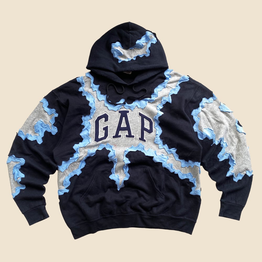 REWORKED GAP 3 LAYER CRACKED HOODIE SIZE L/XL