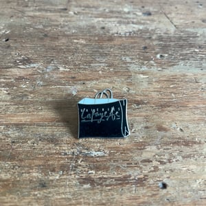 Image of Galeries Lafayette 'Shopping Bag' Pin