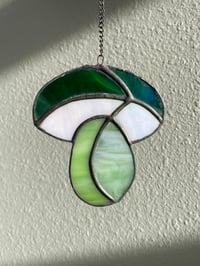Image 2 of Stained Glass Mushroom – Green / Iridescent (Large)