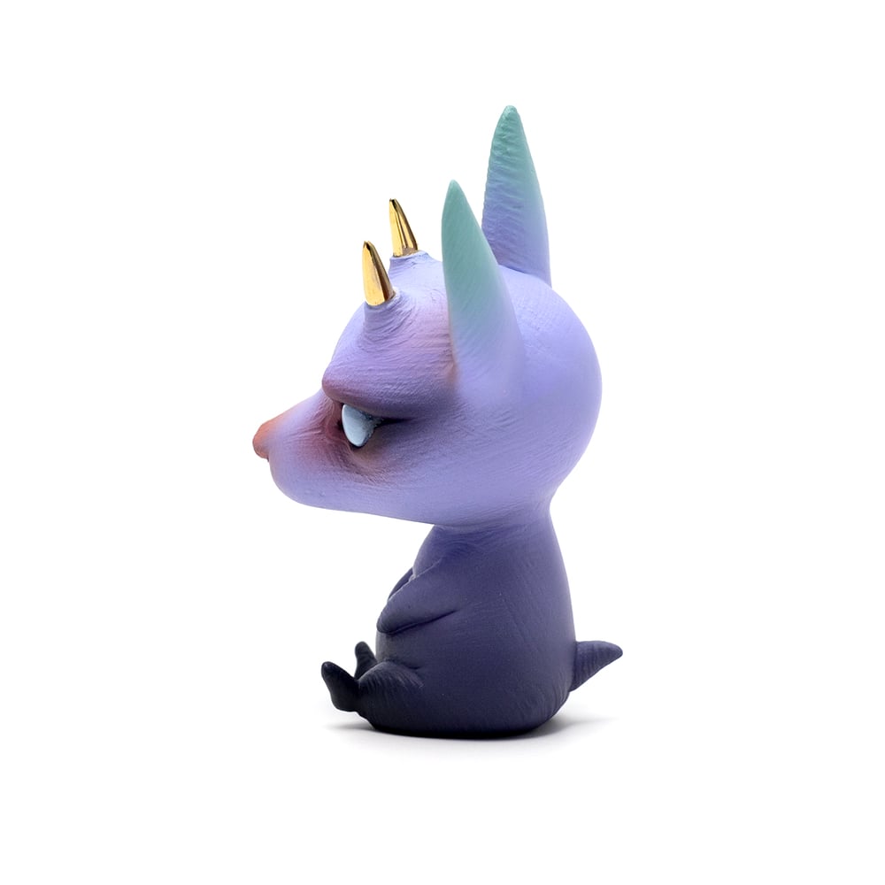 Image of Mini Chikkoi Warrior Chubbies (purple/sitting)