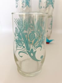 Image 3 of Set of Turqouise Flower Pattern Tumblers