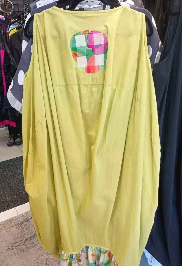 Image of yellow baloon dress