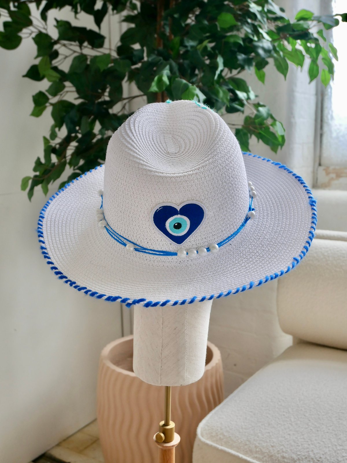 Naxos Hat