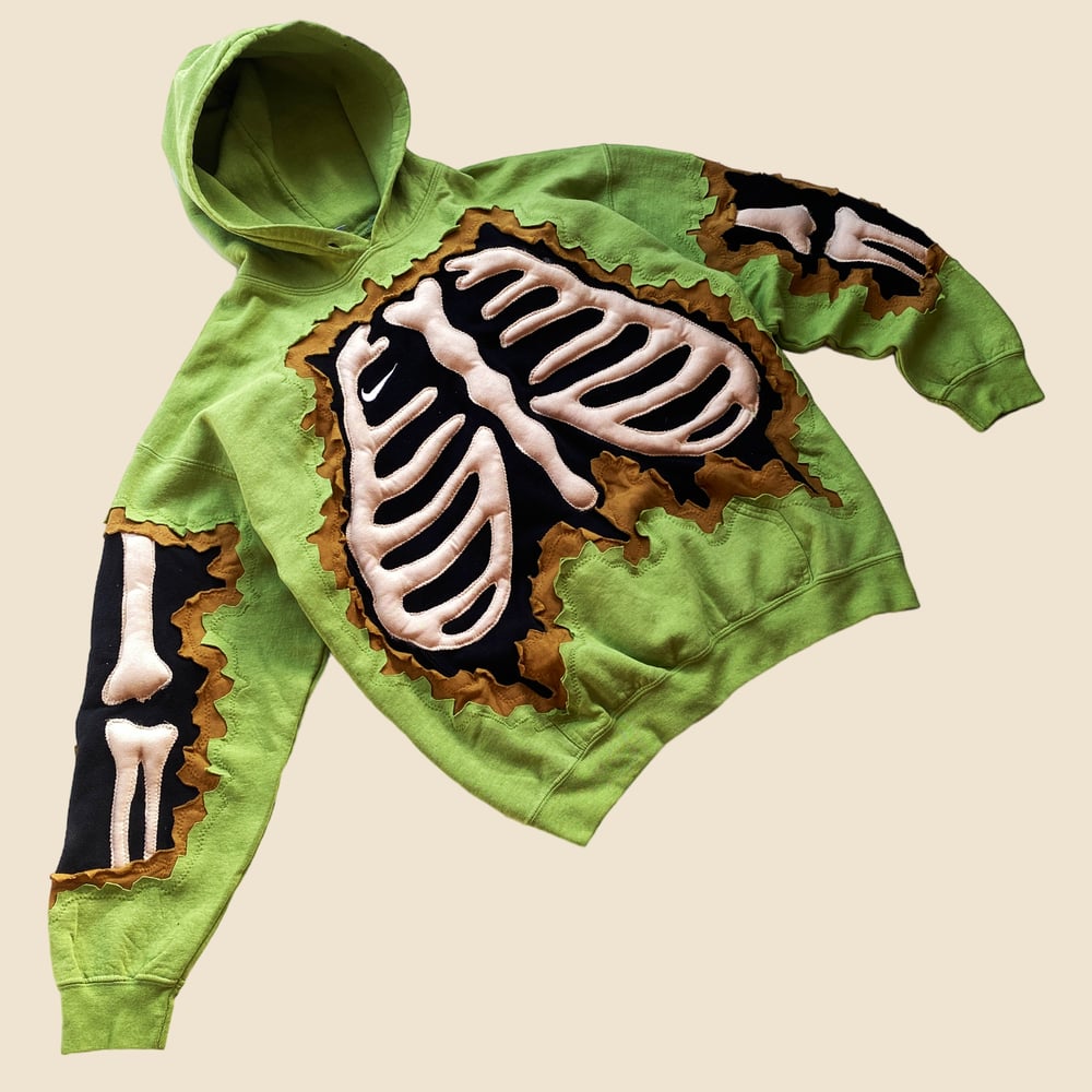 REWORKED NIKE CRACKED 3D PUFF SKELETON MATCHA HOODIE SIZE L