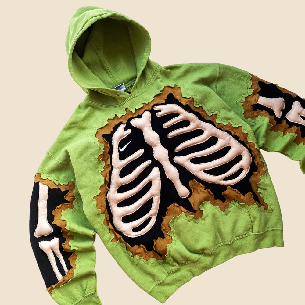 REWORKED NIKE CRACKED 3D PUFF SKELETON MATCHA HOODIE SIZE L