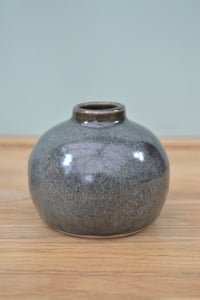 Image 2 of Diffuser/Vase- design 3
