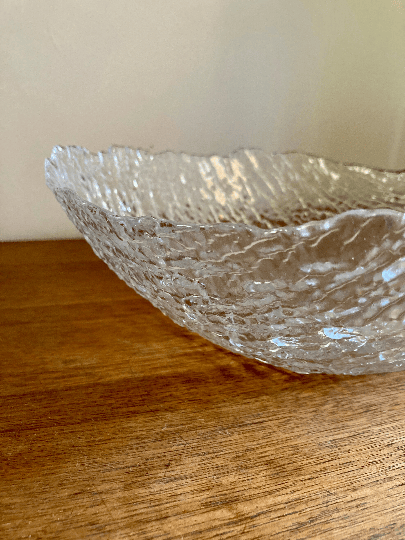 Image of Midcentury - Bowl - Fruit - Glass - 1970s