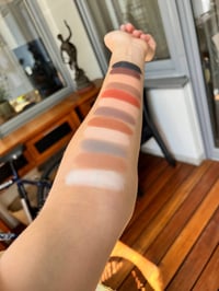 Image 5 of CTR & Natalia Kuchma Eyeshadow palette Barocco