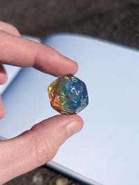 Image 4 of Soft Rainbow Clouds Gem Cut D20 Single