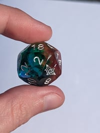 Image 7 of Bold Rainbow Gem Cut D20 Single