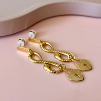 Image 2 of Snake Eight Lock Drops