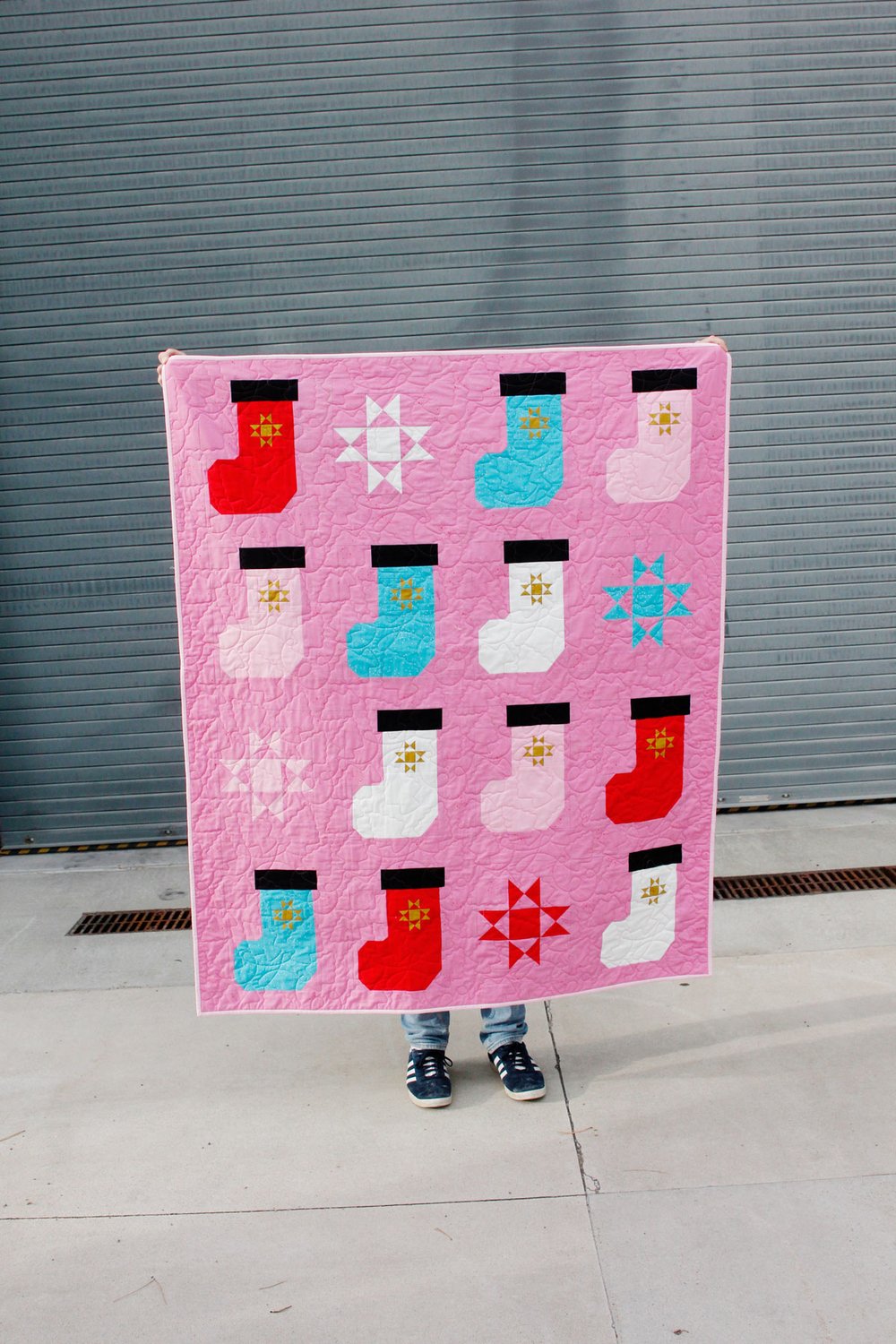 Image of the STAR STOCKING QUILT Pattern PDF