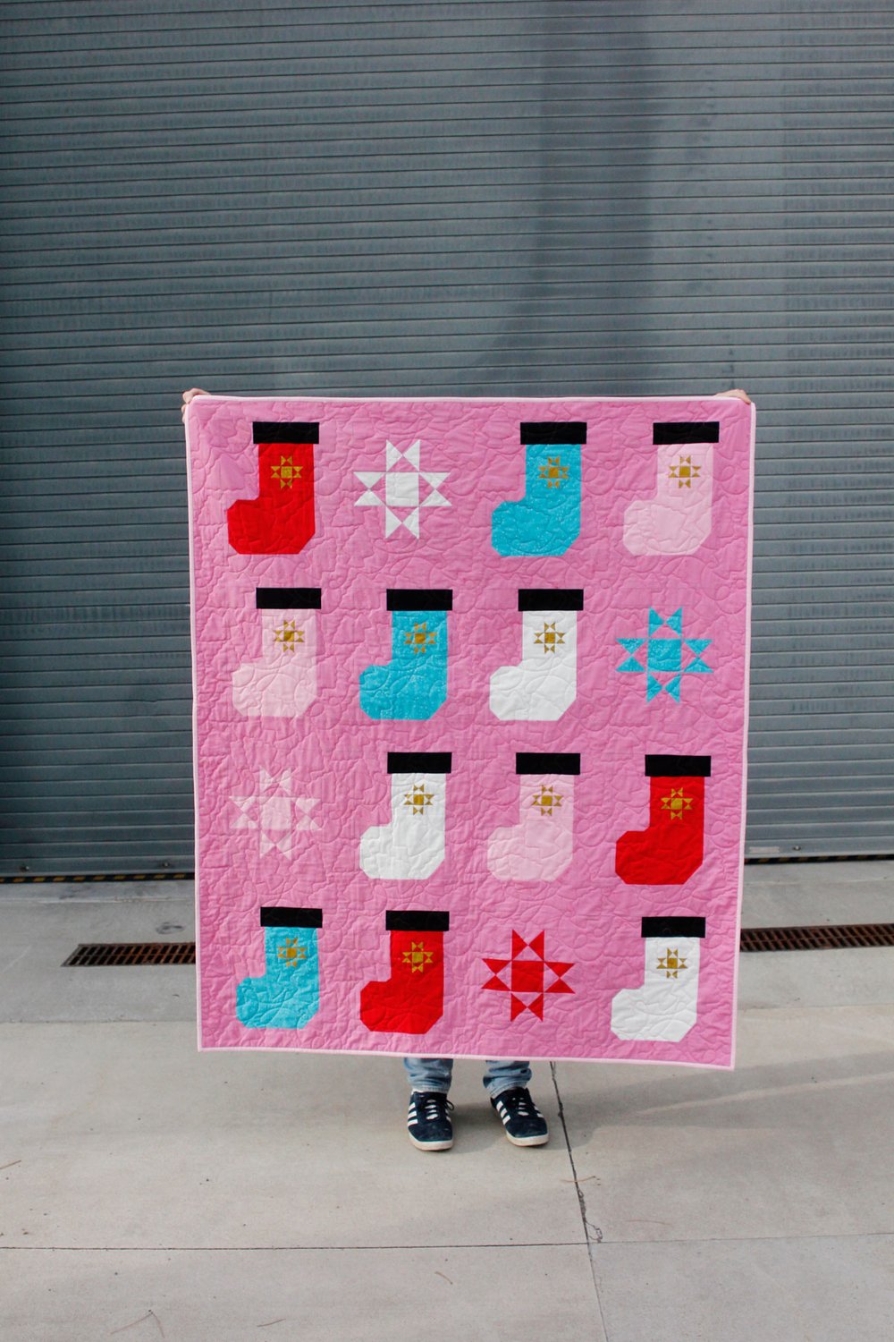 Image of the STAR STOCKING QUILT Pattern PDF