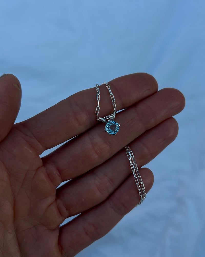 Image of Aquamarine Solitaire Necklace