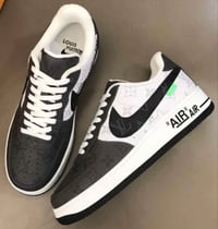 Image 5 of LV AF1 (different color selections)