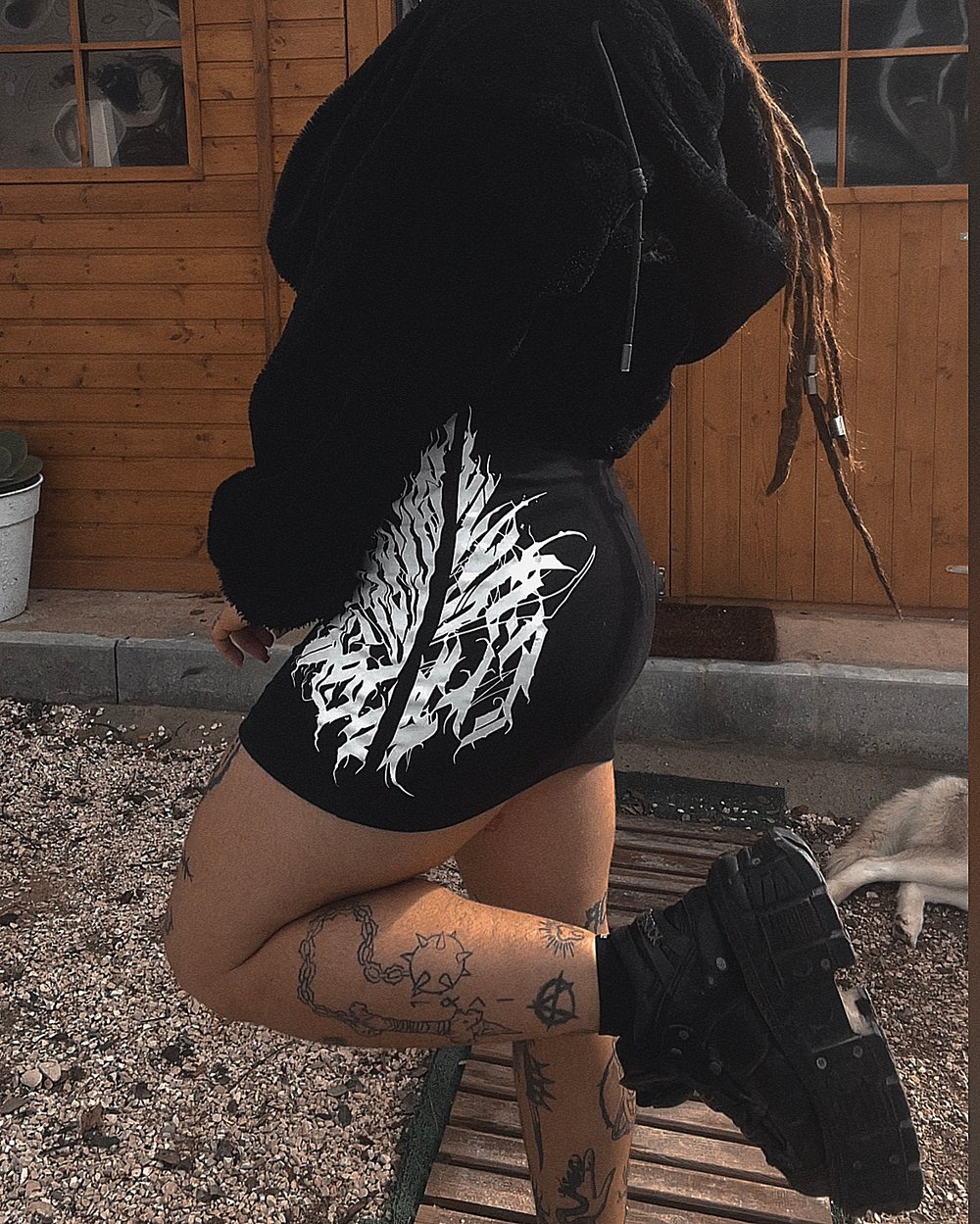 Anarchy skirt 🖤