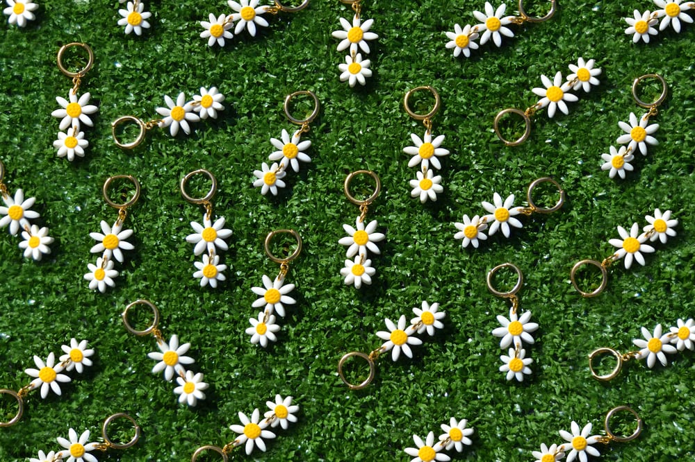 Image of Daisy Chain Snuggie Hoops