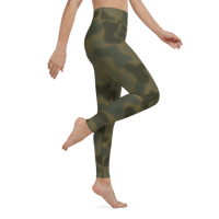 Image 4 of Dither Camo Jungle Yoga Leggings