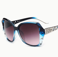 Image 4 of Oversized Sunglasses with Anti-Reflective Gradient Lenses for Fashionable Use