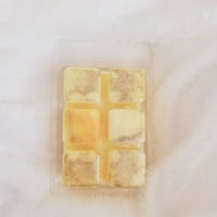Image 1 of A Thousand Wishes clamshell wax melt