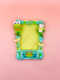 Image 2 of Green Frog Standee Decoden Photocard Frame